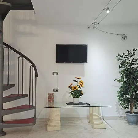 בית אירוח Dany House