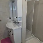 홈스테이 Dany House 바리